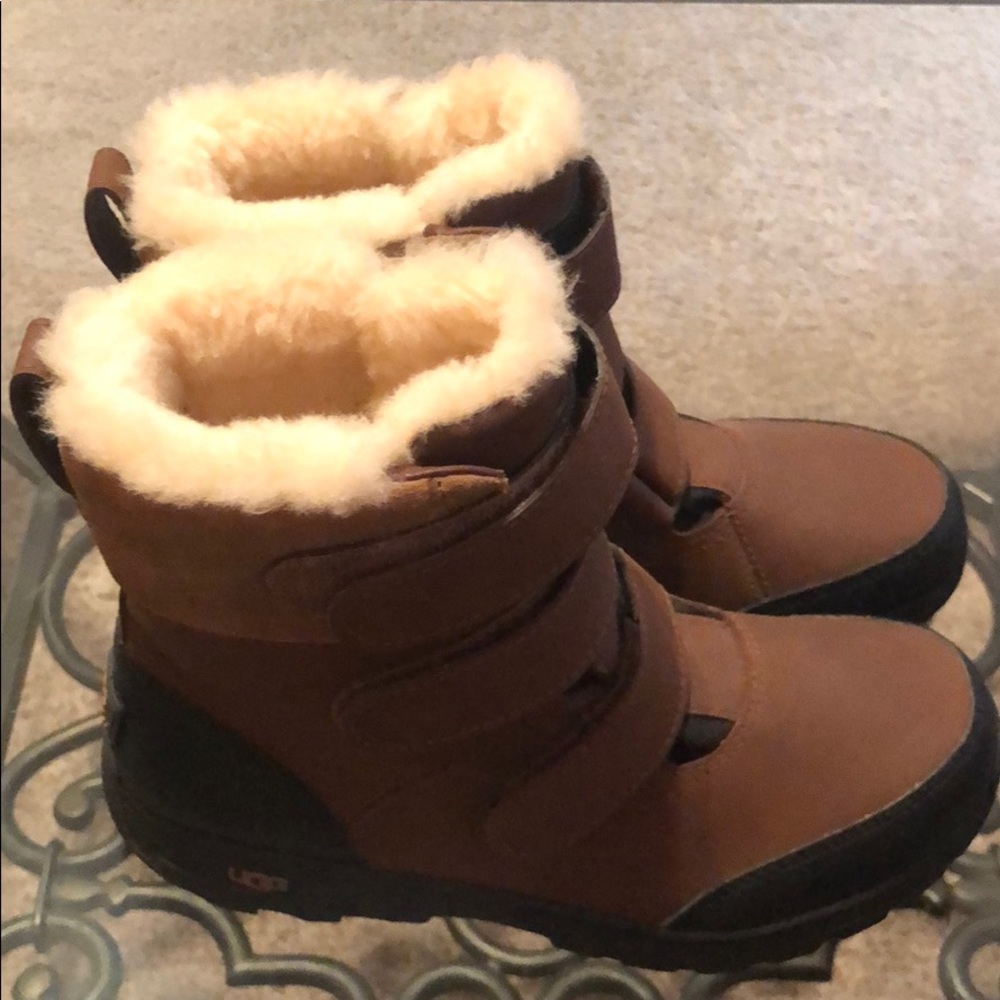 COPY - Kid UGG Boot